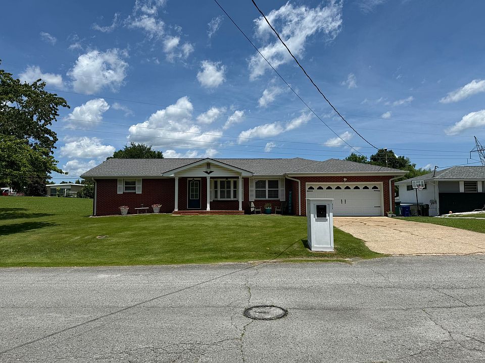 2nd image of 4659 Sable Dr