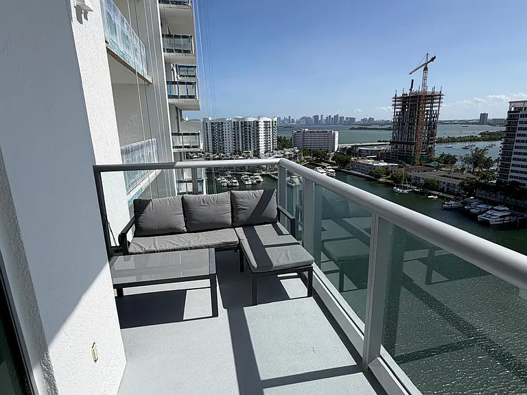 7930 East Dr #1506 — Photo 30