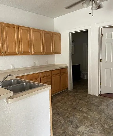 2314 E Magnolia St #2 — Photo 8