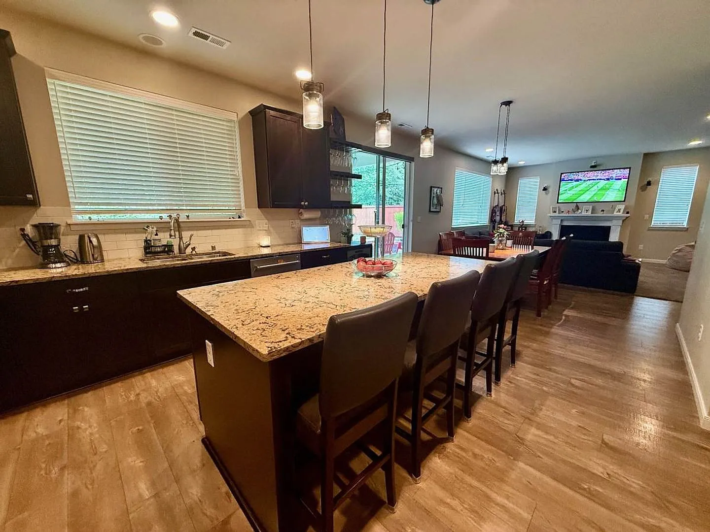 Spacious 4 Bedroom Home with Open Floor Plan — Photo 4