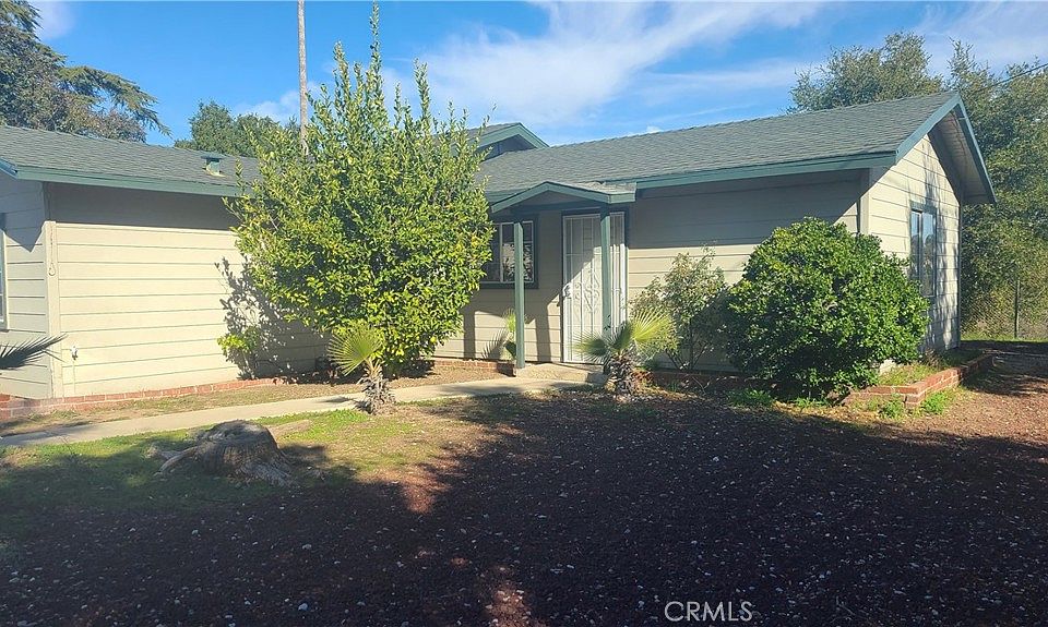 1st image of 23649 Newhall Ave
