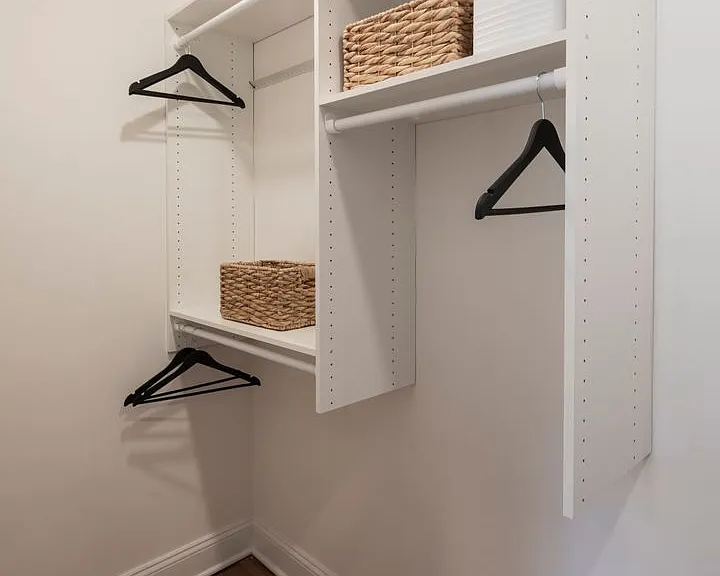 The Parkview at Polifly: In-Unit Washer & Dryer, Heat and Water Included, and Cat & Dog Friendly — Photo 37