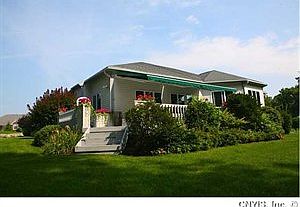 3rd image of 3001 Old Stone Ln