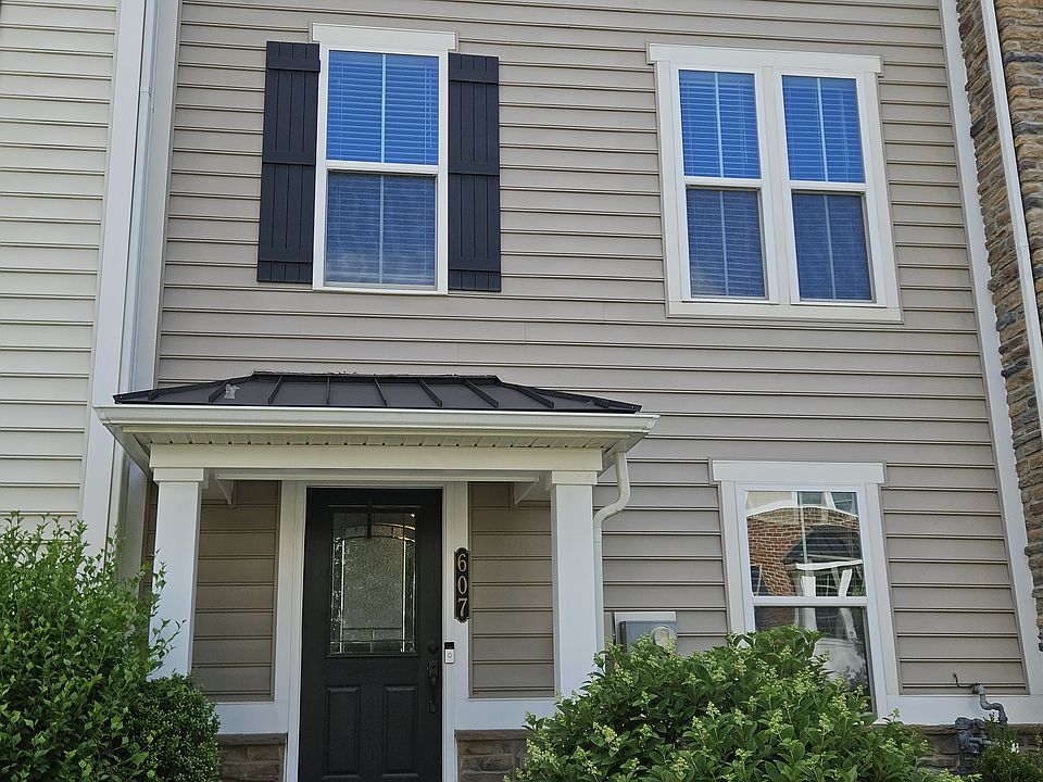 1st image of 607 N Atwater Dr