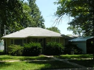 230 N Oak St, Clatonia, NE 68328