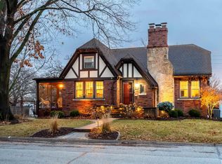 2814 25th Ave #A, Moline, IL 61265