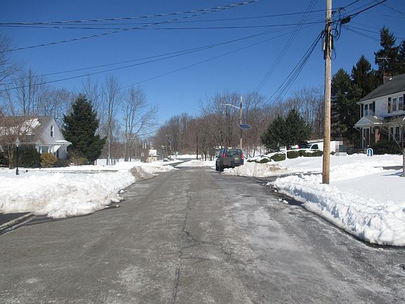 5th image of 10 Hill St