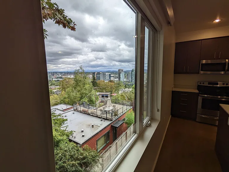 Viewpoint Terrace Apartments — Photo 85