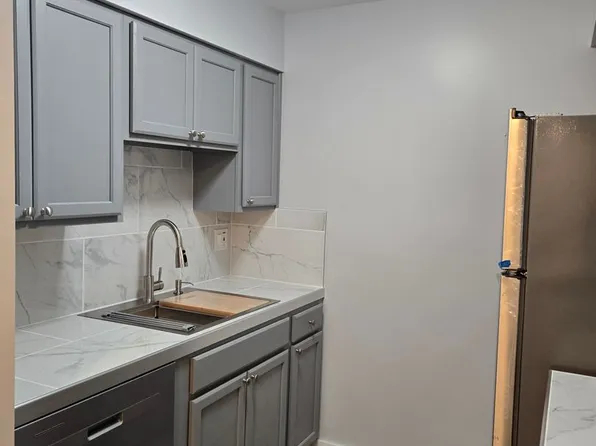 14221 Shadow Moss Ln APT 101, Tampa, FL 33613