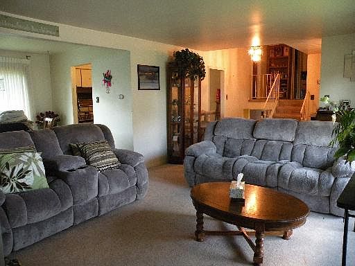 2nd image of 630 Winston Dr