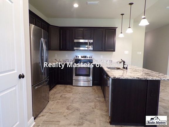 5th image of 6042 Crimson Pointe Blvd