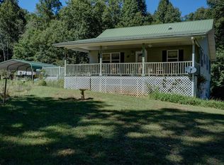 60 Aunt Weese Ln, Hayesville, NC 28904