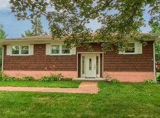 120 Chestnut St, Lunenburg, MA 01462