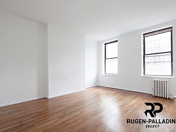 3rd image of 407 E 77th St #12