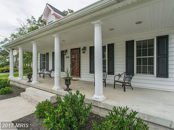 2nd image of 3006 Fairmont St