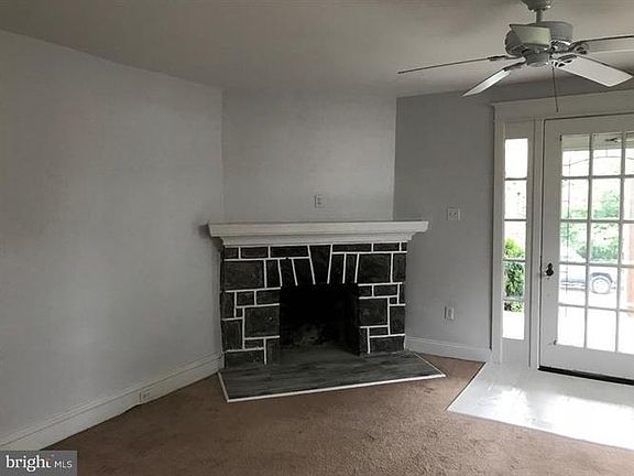 4th image of 903 Ormond Ave