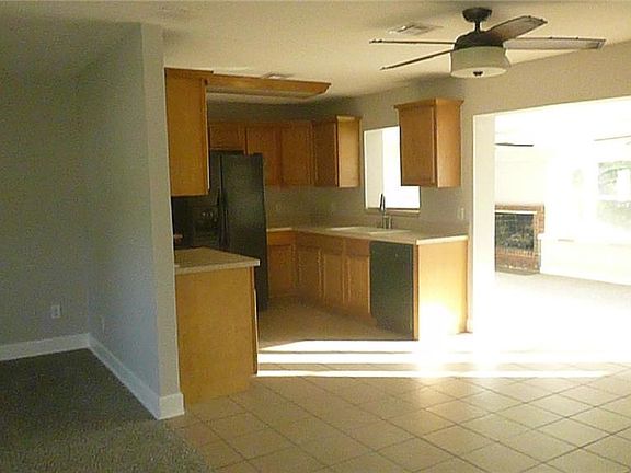 5th image of 1180 W Hill Ct