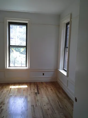 Rented by Sam Tabak | media 27