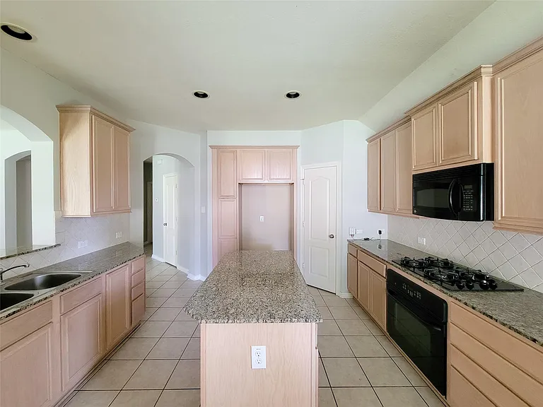 3735 Tidalwood Dr — Photo 20