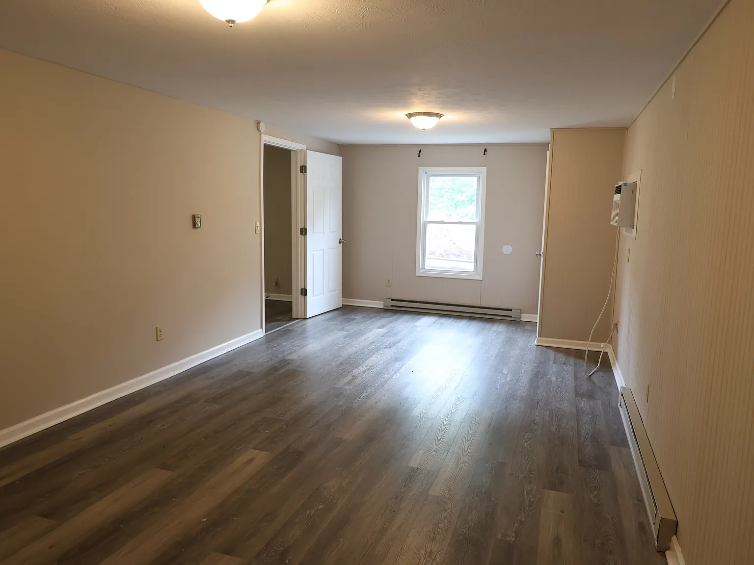 549 South Gum Street - 1 — Photo 4