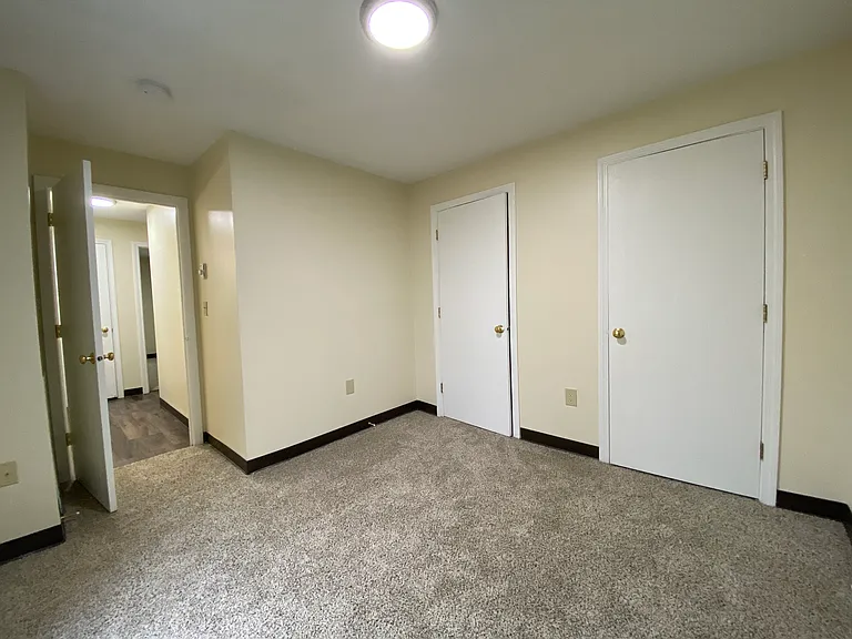 Sunset Ridge Apartments — Photo 108