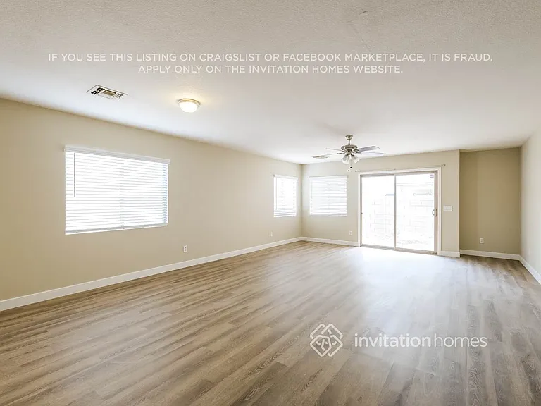 2419 S 84th Gln — Photo 6