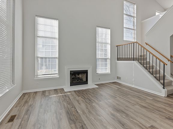 4th image of 4402 W Quill Ln