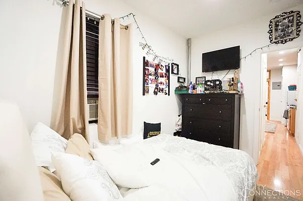 Rented by City Connections Realty | media 55