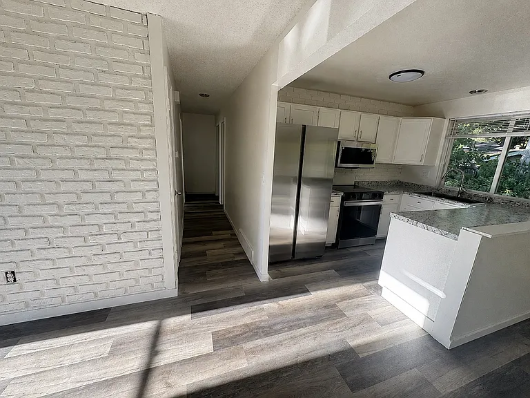 2814 S Ouray Way — Photo 5