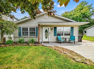 6960 Lake Rd E, Madison, OH 44057