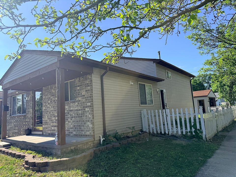 1st image of 28610 Leona St
