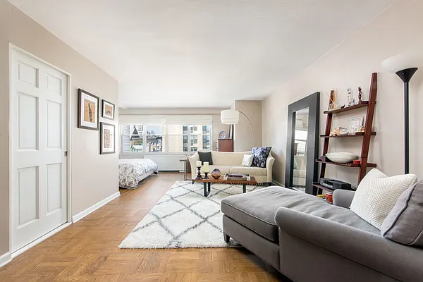 Sold by Compass | media 13