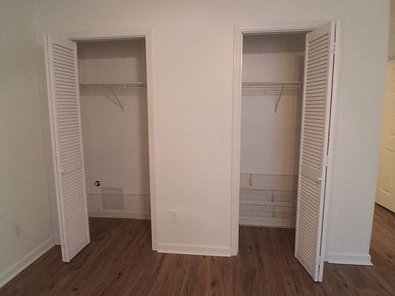 4th image of 4067 Coopers Hill Dr SE