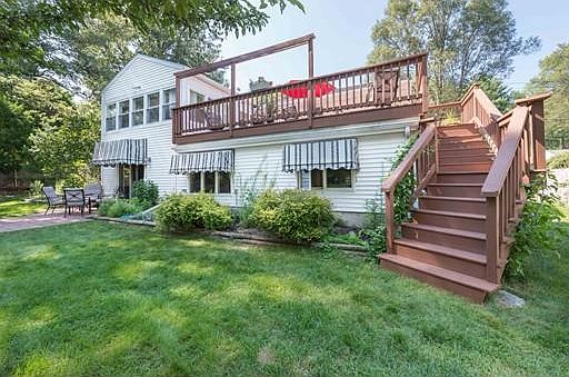 3rd image of 137 Crow Ln