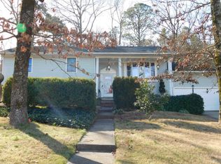 807 W 18th Ter, Russellville, AR 72801