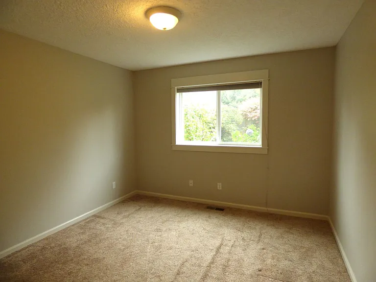 4592 Indian Earth Ct NE — Photo 19