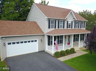 6817 Lakeland Way, Fredericksburg, VA 22407