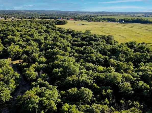 181000 Fm 920, Poolville, TX 76487