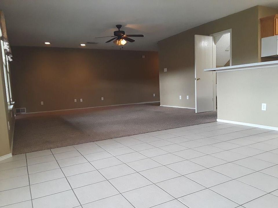 1st image of 8929 Sun View Dr