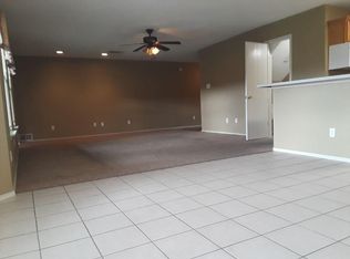 8929 Sun View Dr, White Settlement, TX 76108