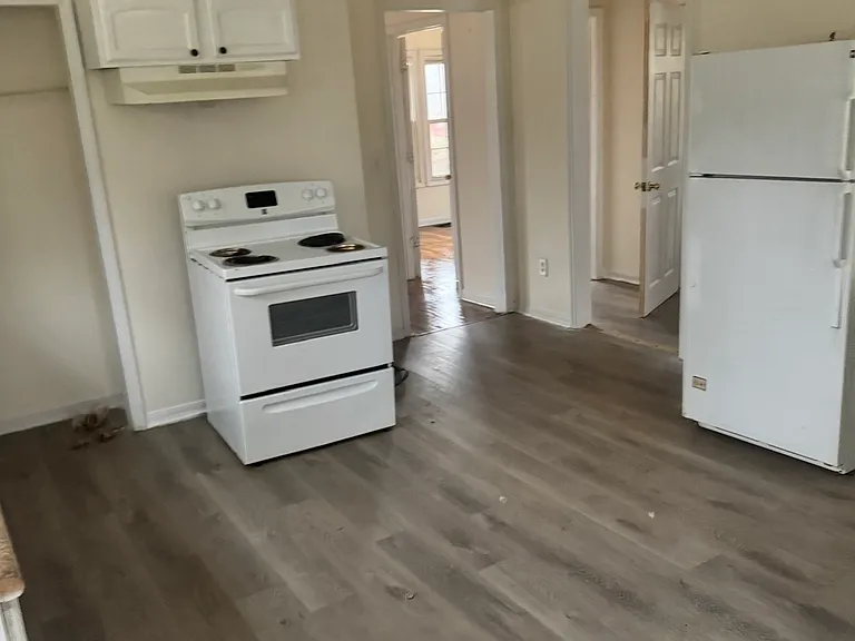 709 Kapp St #A — Photo 3