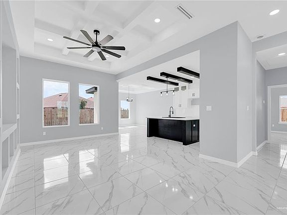 5th image of 410 La Laguna Rd