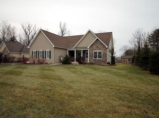 204 Daniel Ct, Deerfield, NY 13502