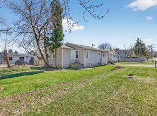 26203 W Grand Ave, Ingleside, IL 60041