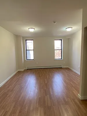 Rented by Compass | media 8