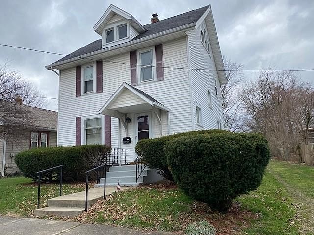 1st image of 820 Chestnut St