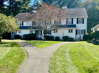 83 Oldefield Farms #83, Enfield, CT 06082