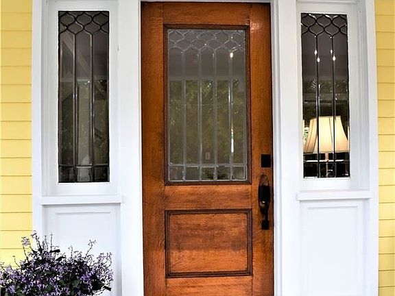 2nd image of 1525 Alameda Ave