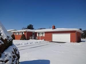 3rd image of 78 Gregory Dr