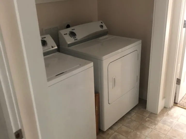 219 Quail Ln — Photo 17